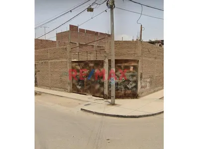 Venta De Terreno En Esquina San Martin De Porres
