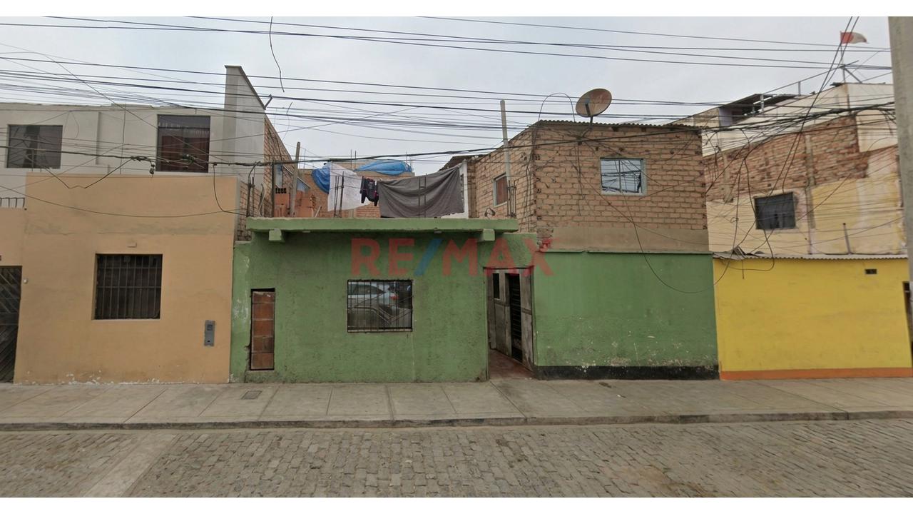 🏡 ¡Excelente Oportunidad En La Perla! Amplio Predio De 336 M² A Pasos De La Av. Costanera
