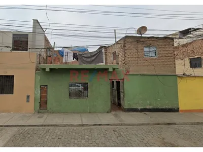 🏡 ¡Excelente Oportunidad En La Perla! Amplio Predio De 336 M² A Pasos De La Av. Costanera