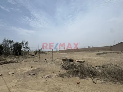 Se Vende Terreno Industrial De 5,213 M2 En Sta Genoveva Lurin
