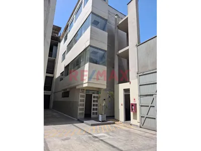 Oficina En Alquiler – Ate (Zona Industrial El Artesano)