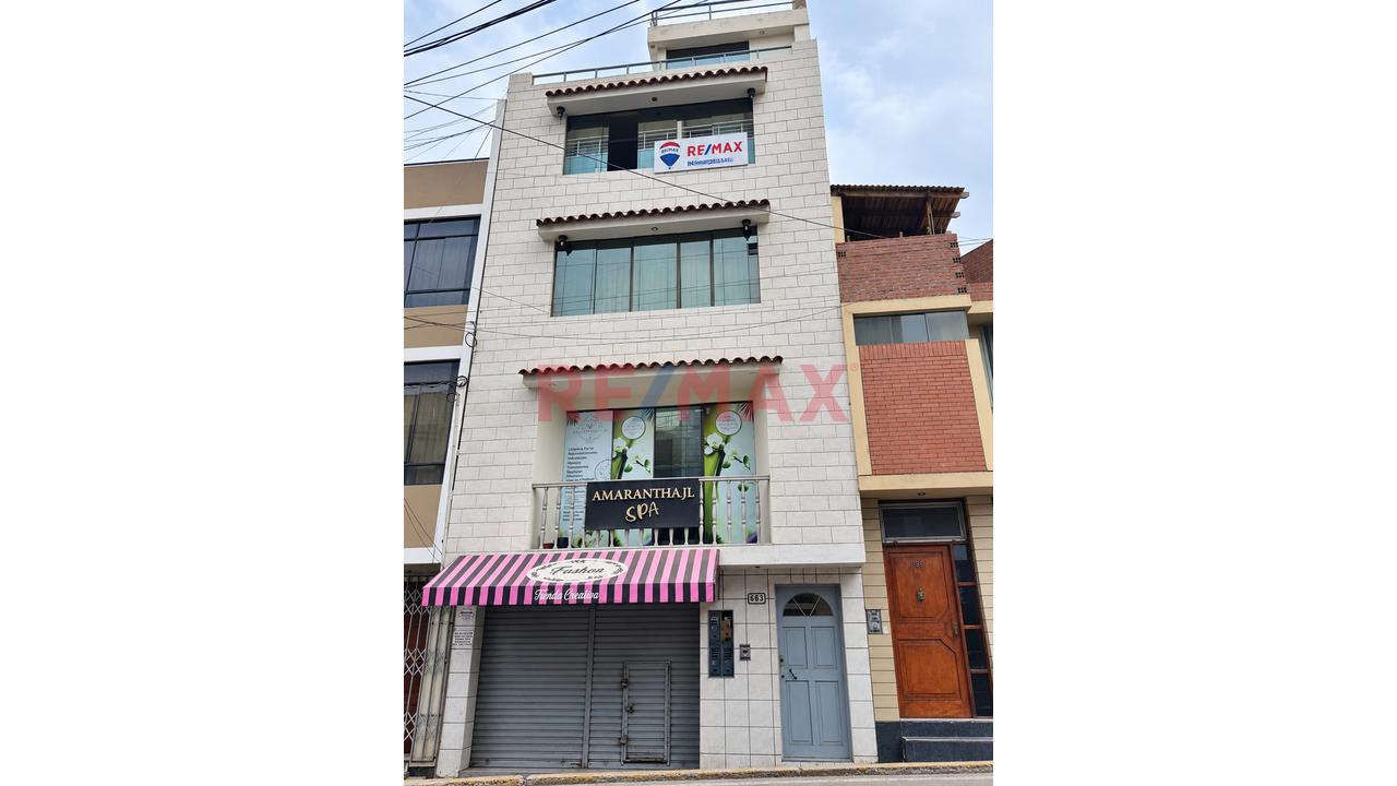 Venta De Casa En Zona Centrica