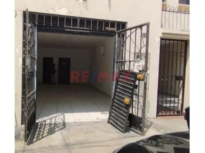 Venta de Local Comercial en Santiago de Surco - Lima 1 Dormitorio