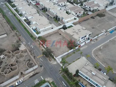 Amplio Terreno En Condominio En Venta