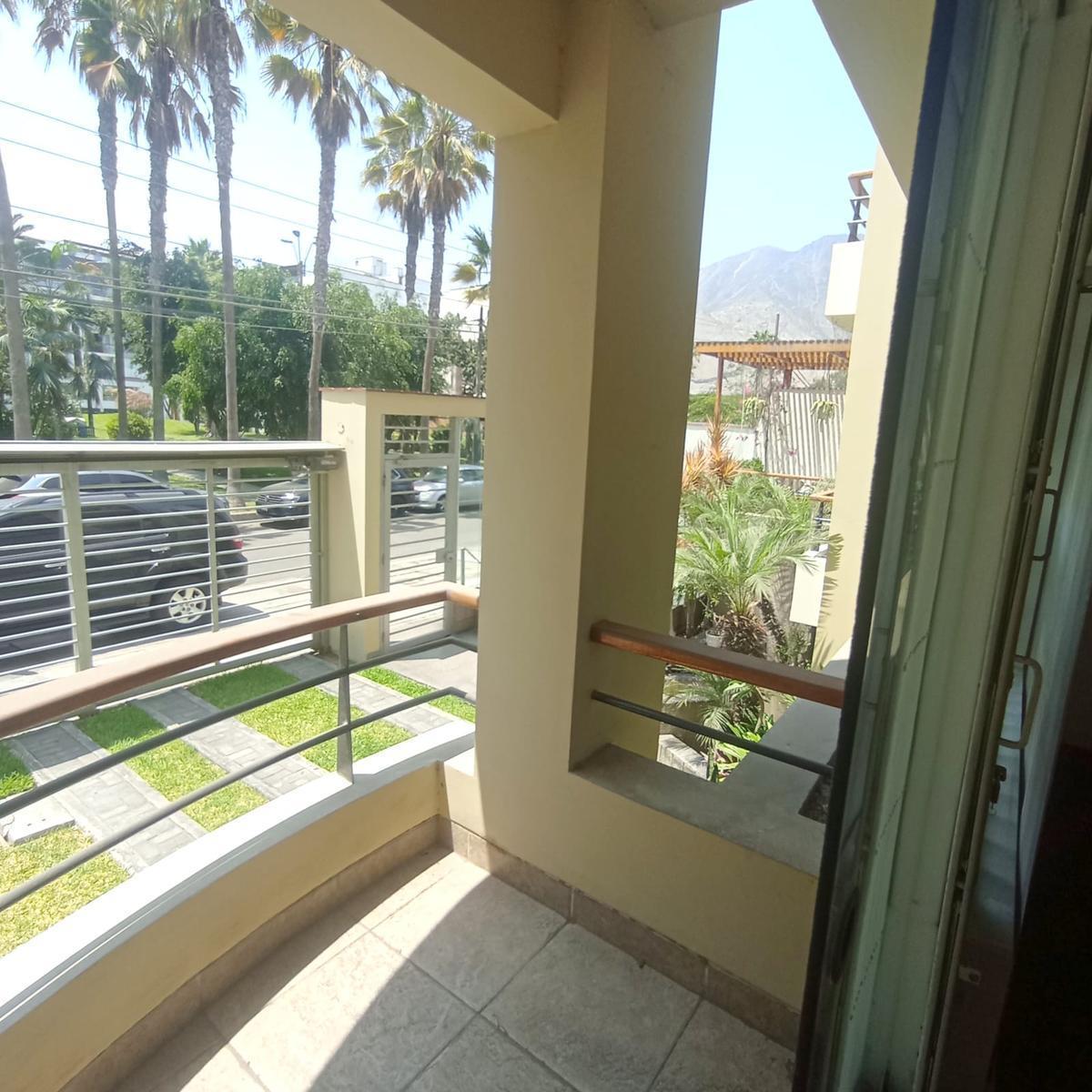 Venta de Departamento en Santiago de Surco - Lima 2 Dormitorios 