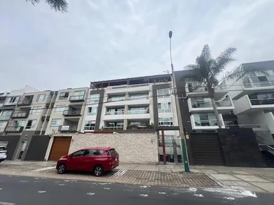 Venta de Departamento en Santiago de Surco - Lima 3 Dormitorios