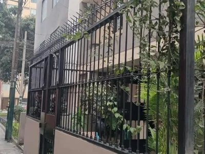Departamento en venta · Cuadra 9 de la Avenida Villaran Mz F Lote 2 Dpt, Surquillo · 156 m², 4 dorm.