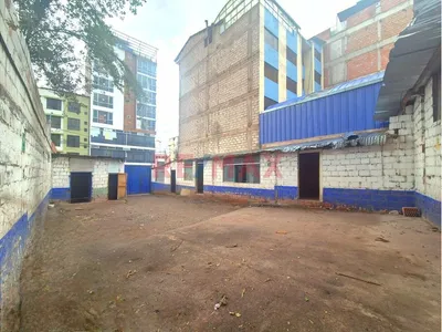 Alquilo Local Comercial En Zona De Alto Transito, Entre El Ovalo Y El Terminal Terrestre Wanchac Cusco