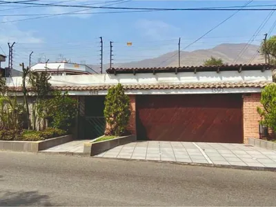 Casa en venta · Av. la Molina 1352, La Molina · 351 m², 3 dorm.