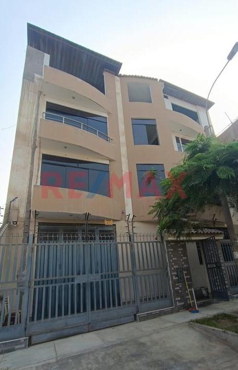 Venta de Local Comercial en Carabayllo - Lima 9 Dormitorios 