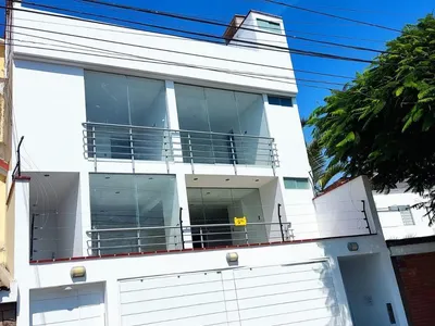 Venta de Departamento en Chorrillos - Lima 3 Dormitorios