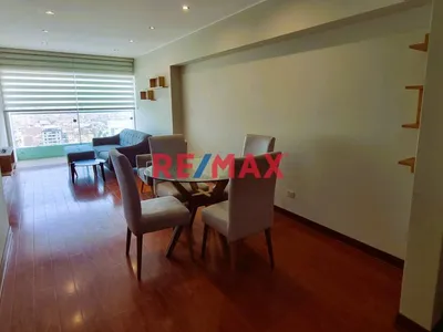 Moderno Departamento En Urb Barrio Medico, Cerca De Todo !!!, 02 Dorm, Cochera, Comodidad, Accesibilidad, Y Vista