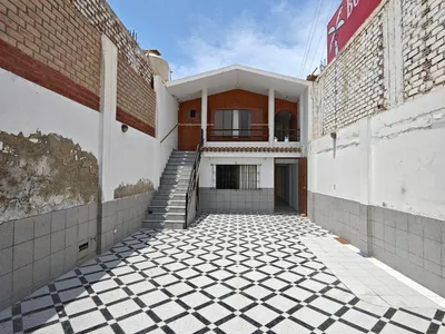 Venta de Casa en Asia - Cañete 9 Dormitorios