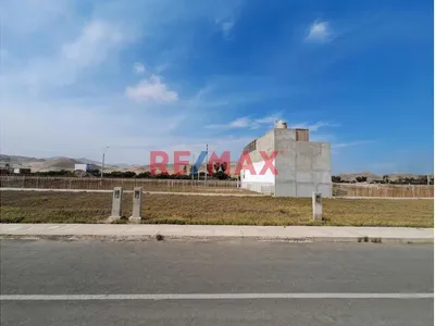 Terreno Urbano En Playa - Cerro Azul