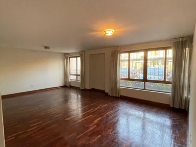Venta de Departamento en Santiago de Surco - Lima 3 Dormitorios