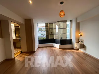 Venta de Departamento en Miraflores - Lima 3 Dormitorios 