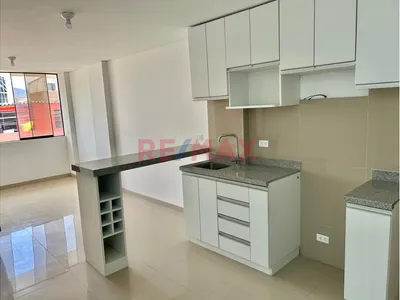 Estreno Venta De Departamento En Punta Negra