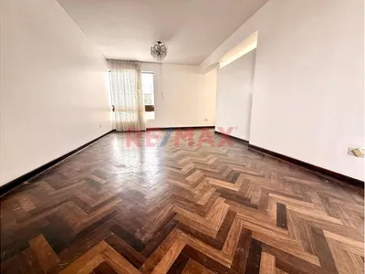 Vendo Amplio De 101M² Departamento En San Miguel
