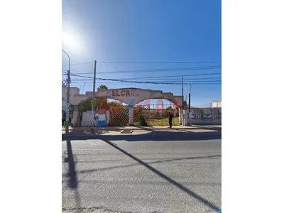 Terreno En Venta En Plena Av. Paisajista – Arequipa Al Lado Del Restaurante “Betos”.