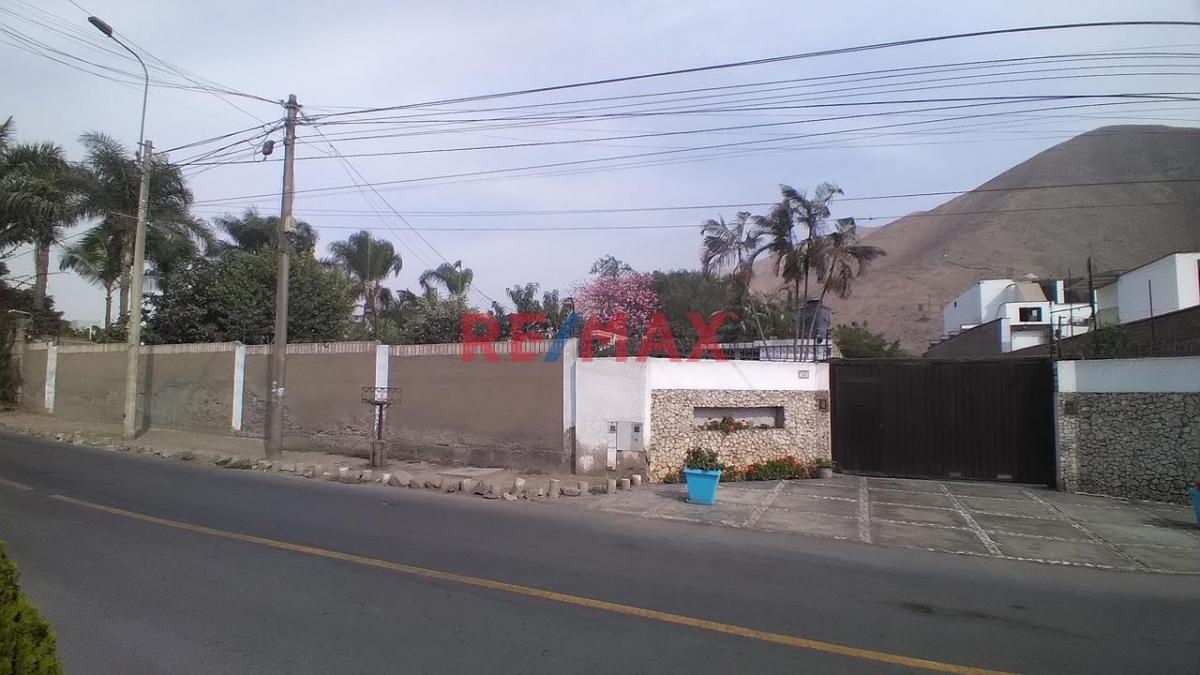 Venta de Casa en La Molina - Lima 6 Dormitorios 