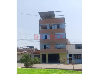 Vendo Casa De 4 Niveles Como Terreno Ideal Para Alojamiento, Ubicado En Avenida - A.C 540 M2 -  Esperanza Alta $130,000