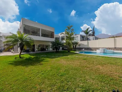 Venta de Casa en La Molina - Lima 4 Dormitorios
