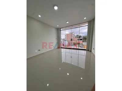 🏡✨ ¡Departamento 3Er Piso En Venta En José Luis Bustamante Y Rivero!