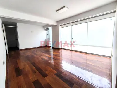 Vendo Departamento De 150.70 M² En Surco - Los Rosales | 2 Cocheras