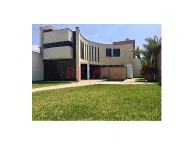 Alquiler de Casa en Chilca - Cañete 4 Dormitorios 