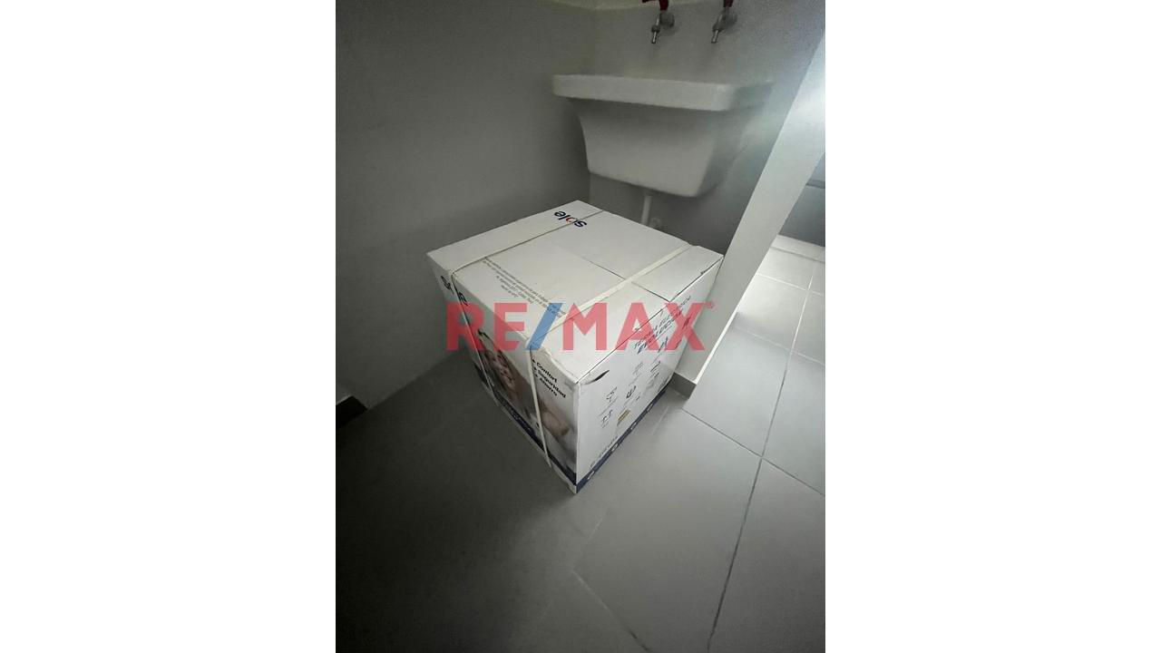 Venta De Departamento Flat En Av. San Borja Norte A 1 Min De Guardia Civil