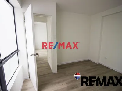 Se Vende Departamento Sétimo Piso Estreno Frente A Parque San Juan De Miraflores