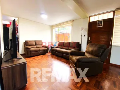 Departamento En 1Er Piso A Un Paso Del Parque De La Amistad | Surco