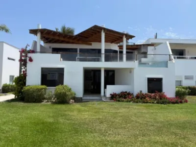 Venta de Casa de Playa en Asia - Cañete 5 Dormitorios