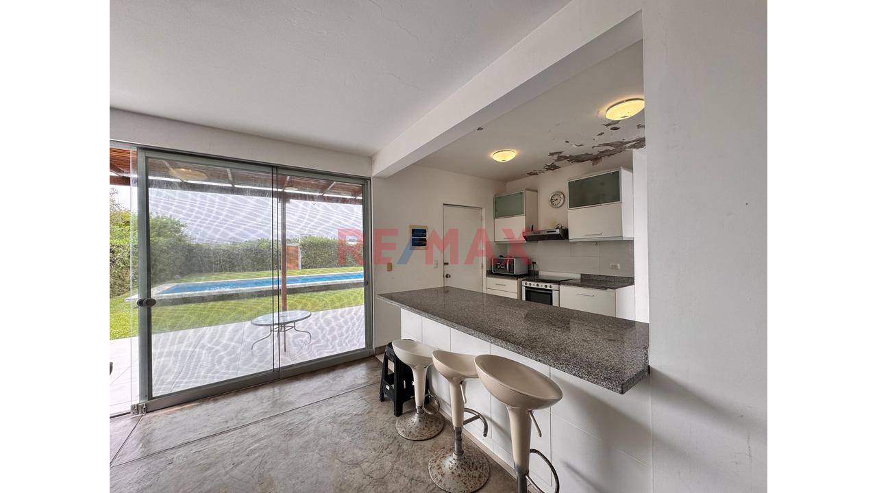 Venta Casa 2 Pisos En Condominio Costa Del Campo