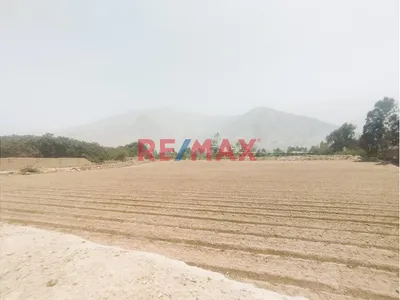 ¡Terreno Residencial De Ensueño En Chosica! 4300 M² Para Inversionistas Visionarios