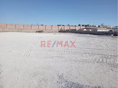 ¡Terreno En Alquiler! ✨ 📍 Excelente Ubicación: A Solo 2 Cuadras De La Vía De Evitamiento.