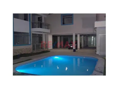 ¡Tu Departamento Frente Al Mar En Playa Punta Rocas!