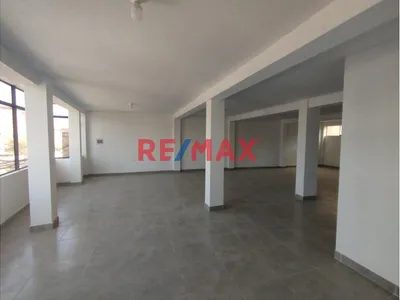 Alquiler De Local Comercial Av. Leguia, 2Do Piso-Chiclayo