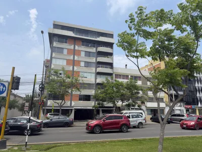 Venta de Oficina en San Isidro - Lima 5 Dormitorios 