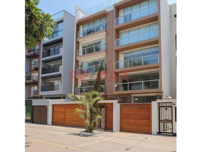 Vendo Amplio Departamento Primer Piso Con Terraza + 2 Estacionamientos