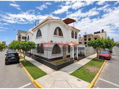 🏡 Venta De Casa En Urb. El Dorado En Sachaca