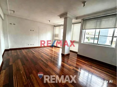 Alquiler De Departamento En Corpac, San Borja. 90M2.