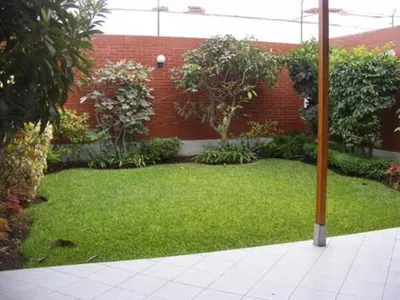 Venta de Casa en Santiago de Surco - Lima 4 Dormitorios 