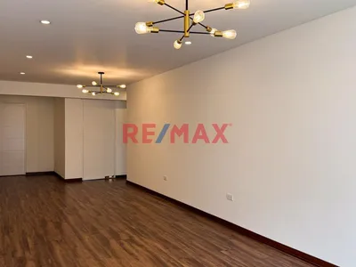 Venta Departamento En Av Javier Prado Oeste - Vista Exterior - San Isidro