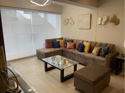 Alquiler De Departamento Totalmente Amoblado En El Boulevard Los Arces De Cayma