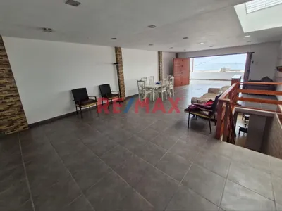 Venta Casa De Playa Punta Negra - 1Ra Fila