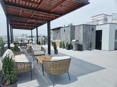 Venta de Departamento en Santiago de Surco - Lima 4 Dormitorios