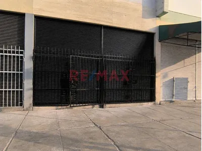 🔴 Local Comercial En Alquiler, A Una Cuadra De Palao🔴