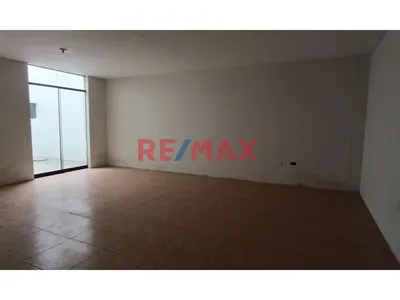 Se Vende Casa En Urb Costa Azul