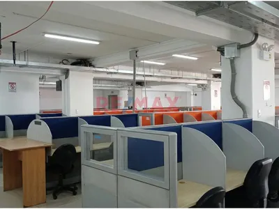 Oficina Implementada En Alquiler En Lince Límite Con San Isidro